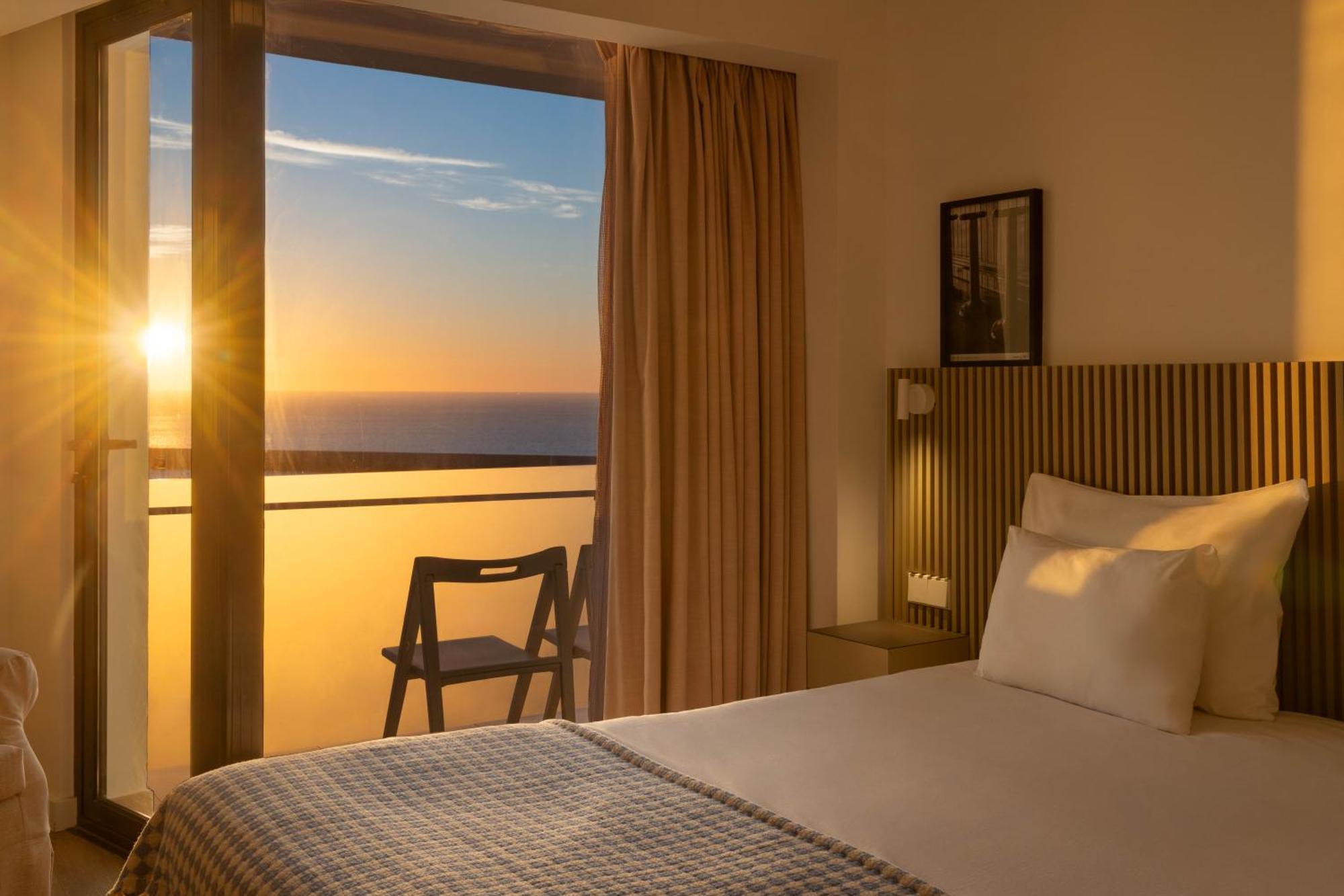 Double Room Front Sea View